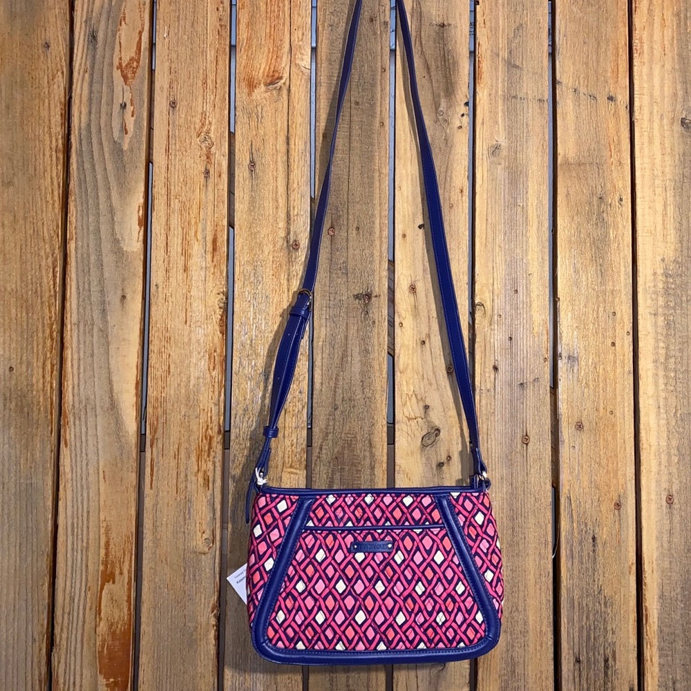 Vera Bradley Crossbody Bag - Picture 5 of 9